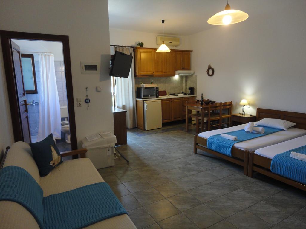 Melrose Lejlighedshotel Skopelos Værelse billede
